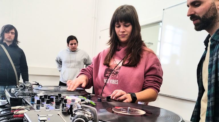 Ciclo de Vídeo, DJ e Son no IES Virxe do Mar